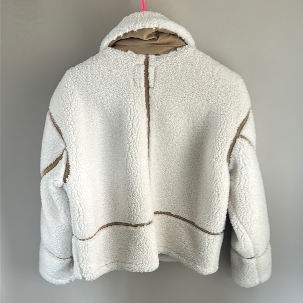 Zara Cream and Tan Sherpa Jacket - Picture 2 of 4